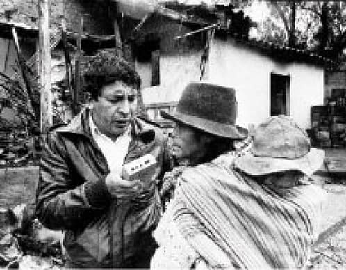 Hugo Bustios haciendo su labor en Ayacucho / Foto: La República
