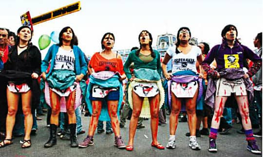 Campañas a cargo de activistas solidarios con las mujeres forzosamente esterilizadas fue de gran ayuda / Foto: La República