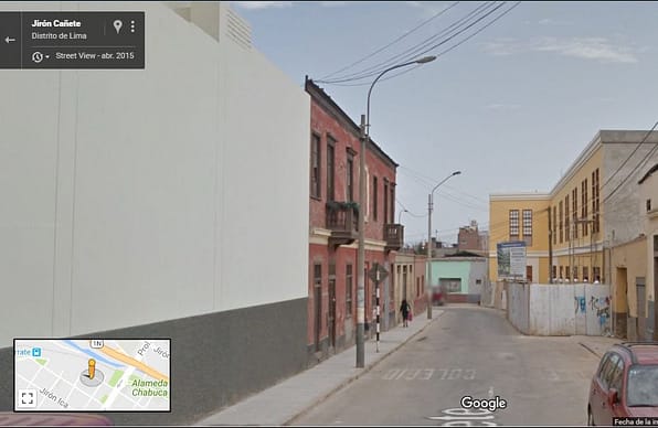Vértice donde se cruzan los jirones Conde de Superunda y Cañete, al fondo "Los Patios de Felipe Pinglo" / Foto: Google Maps