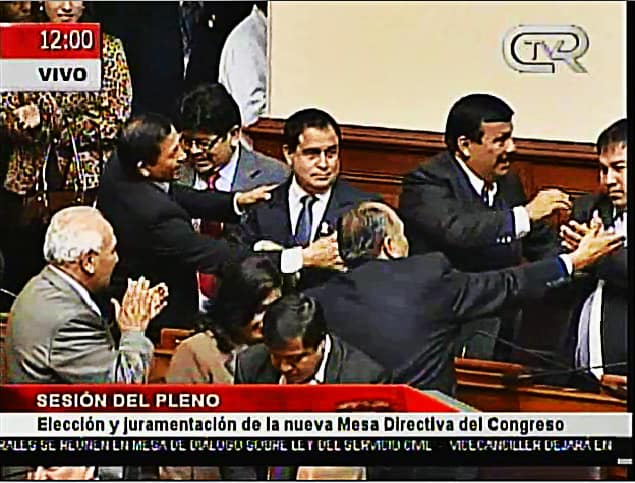 Bancada Nacionalista cierra filas a favor de sus ministros / Foto: Congreso TV